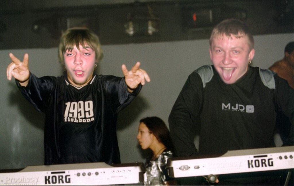    Mega DJ